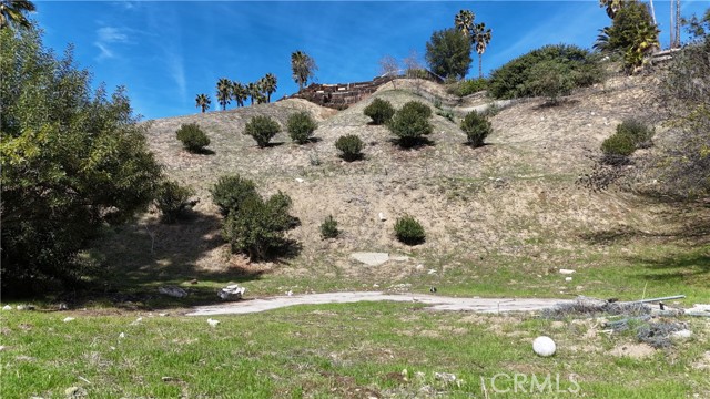 Detail Gallery Image 4 of 6 For 20713 Collins St, Woodland Hills,  CA 91367 - – Beds | – Baths