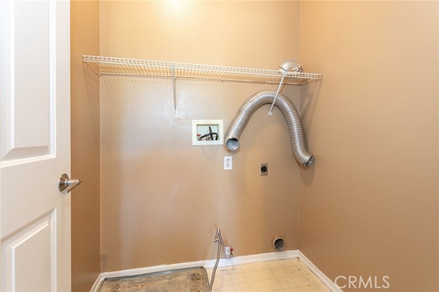 Detail Gallery Image 15 of 24 For 1750 Tallowberry Ln, Simi Valley,  CA 93065 - 3 Beds | 2/1 Baths