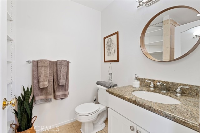 Image 50 of 73 For 15471 Green Valley Truck