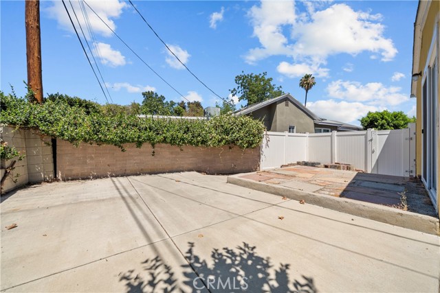 Detail Gallery Image 30 of 36 For 8053 Brimfield Ave, Panorama City,  CA 91402 - 4 Beds | 1/1 Baths