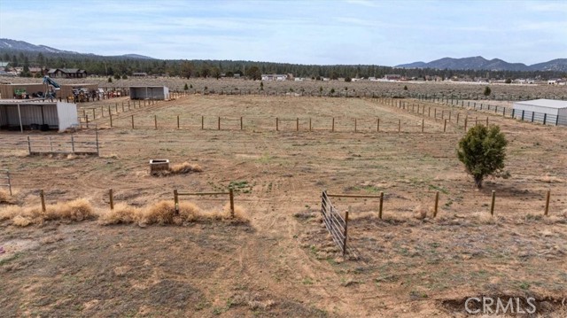 Detail Gallery Image 7 of 16 For 735 Cypress, Big Bear City,  CA 92314 - – Beds | – Baths