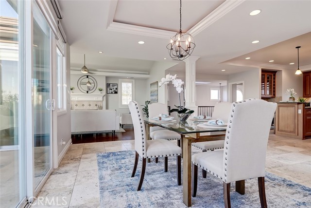 720 10th Street, Hermosa Beach, California 90254, 4 Bedrooms Bedrooms, ,3 BathroomsBathrooms,Residential,Sold,10th,SB21226543