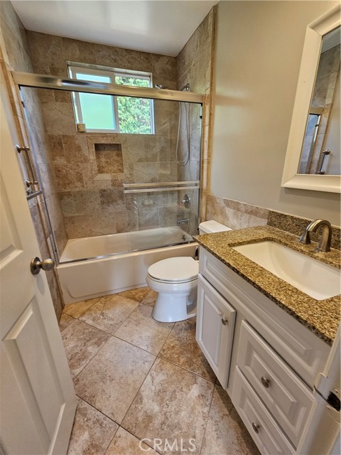 Detail Gallery Image 23 of 36 For 31018 Aliso Cir, Laguna Beach,  CA 92651 - 4 Beds | 2/1 Baths