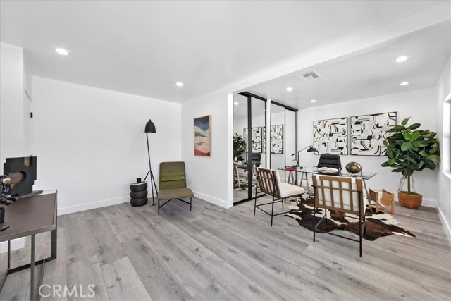 8960 Crescent Drive, Los Angeles, CA, 90046 8960 Crescent Drive, Los Angeles, CA, 90046
