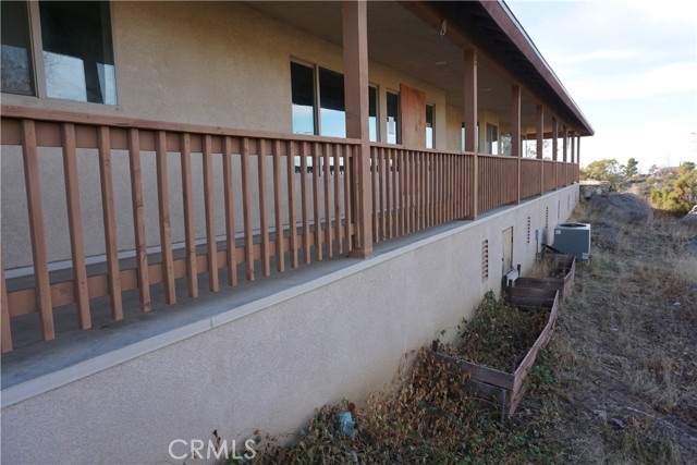 Detail Gallery Image 12 of 63 For 49947 Bradford Rd, Aguanga,  CA 92536 - 3 Beds | 2/1 Baths