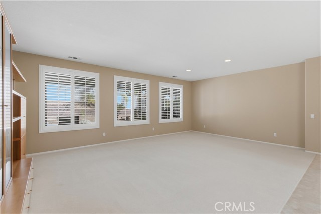 Detail Gallery Image 10 of 73 For 43916 Barletta St, Temecula,  CA 92592 - 5 Beds | 3 Baths