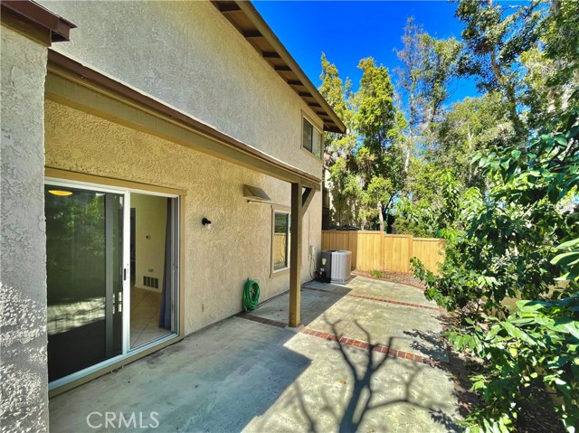 Detail Gallery Image 12 of 13 For 134 Clearbrook, Irvine,  CA 92614 - 2 Beds | 2 Baths