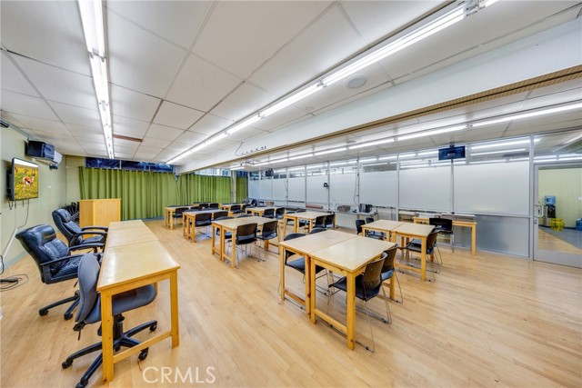 118 E Live Oak Avenue, Arcadia, California 91006, ,Commercial Sale,For Sale,118 E Live Oak Avenue,CRAR25082626