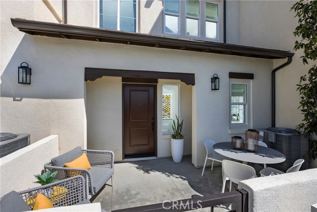 Detail Gallery Image 13 of 22 For 281 Vista Dr #54,  La Habra,  CA 90631 - 3 Beds | 3/1 Baths