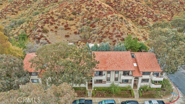 Detail Gallery Image 27 of 32 For 28010 Tiffany Ln #309,  Canyon Country,  CA 91387 - 2 Beds | 2 Baths