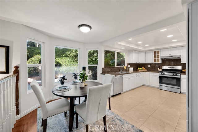 Detail Gallery Image 13 of 42 For 1637 Peacock, Fullerton,  CA 92833 - 4 Beds | 2/1 Baths