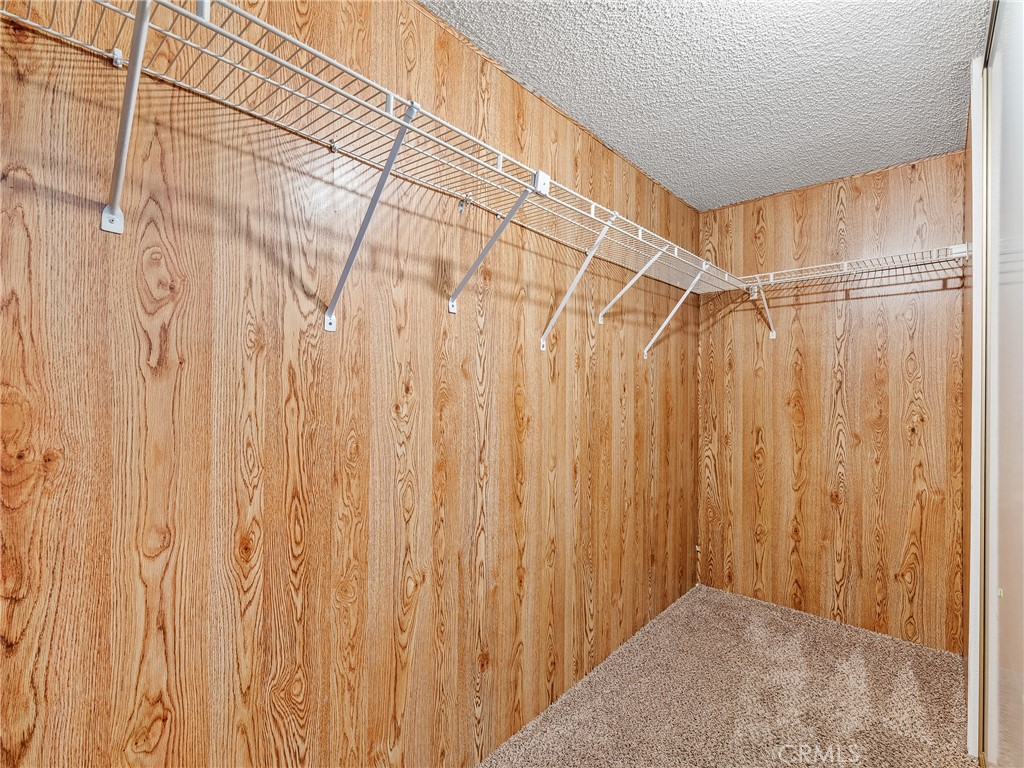 https://media.crmls.org/medias/4d4950b2-6a5e-4f8f-ba2f-4beffaf55f69.jpg?preset=X-Large