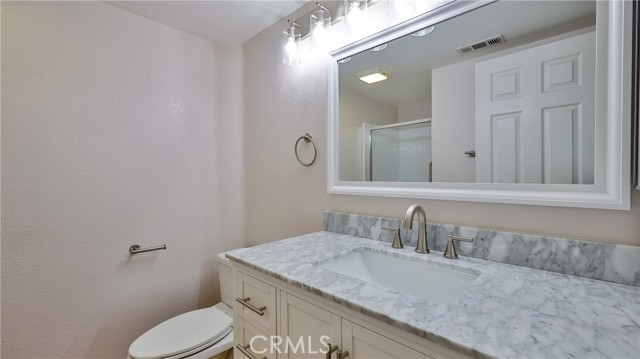 Image 13 of 30 For 22820 Lark Street