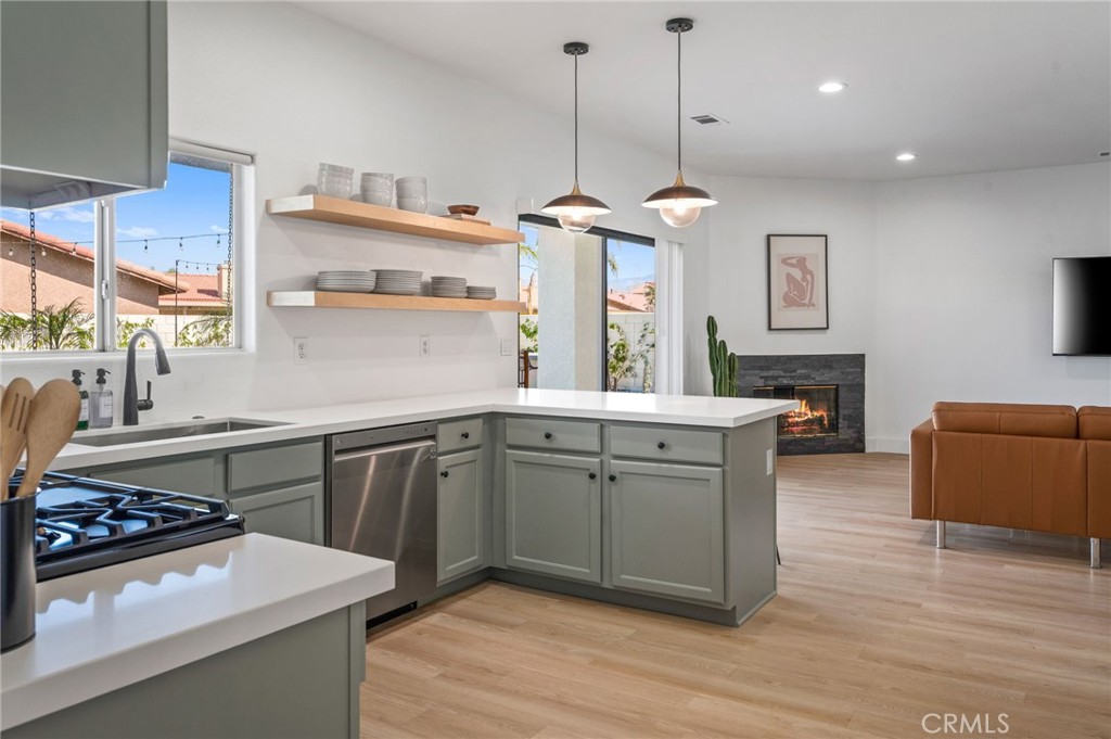 MLS #OC25257515 image #22