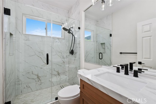 Detail Gallery Image 21 of 27 For 33 Bell Canyon Dr, Rancho Santa Margarita,  CA 92679 - 5 Beds | 4 Baths