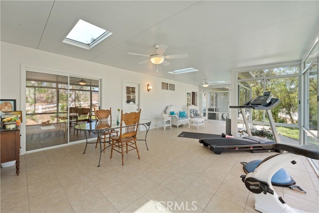 Image 5 of 40 For 14282 Rock Place