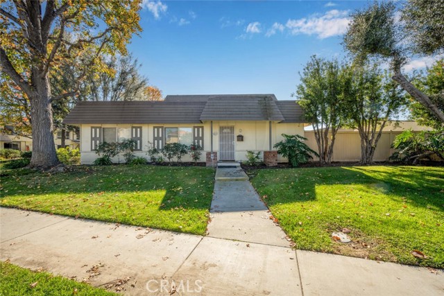 Detail Gallery Image 2 of 44 For 4060 Orange, Cypress,  CA 90630 - 3 Beds | 2 Baths