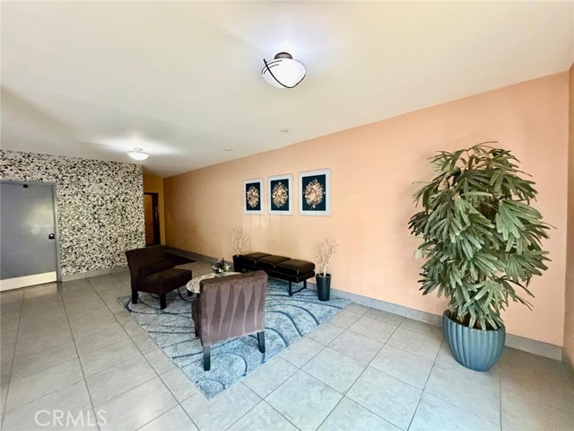 1139 East Ocean Boulevard, 108 photo 26