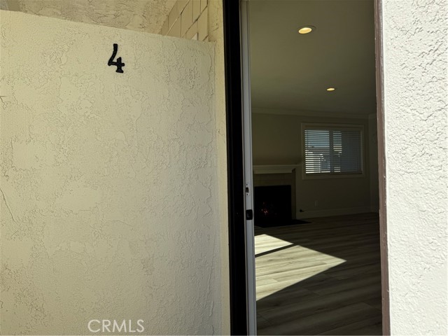 Detail Gallery Image 2 of 24 For 16582 Jib Cir #4,  Huntington Beach,  CA 92649 - 1 Beds | 1 Baths