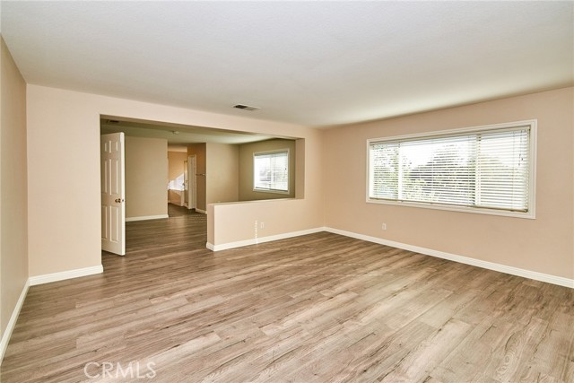 Detail Gallery Image 18 of 35 For 7586 Massachusetts Pl, Rancho Cucamonga,  CA 91730 - 5 Beds | 3 Baths
