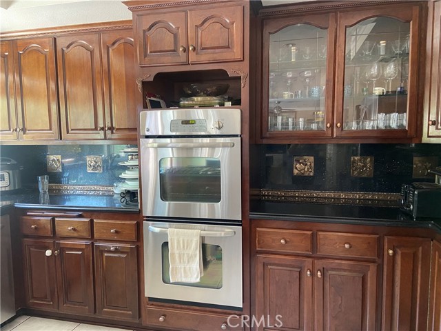 Detail Gallery Image 8 of 43 For 12558 Corellian Ct, Cerritos,  CA 90703 - 4 Beds | 3 Baths