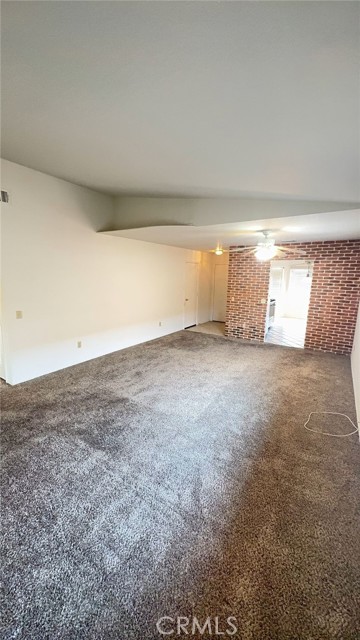 Detail Gallery Image 6 of 13 For 28051 Calle Casera, Menifee,  CA 92585 - 2 Beds | 2 Baths