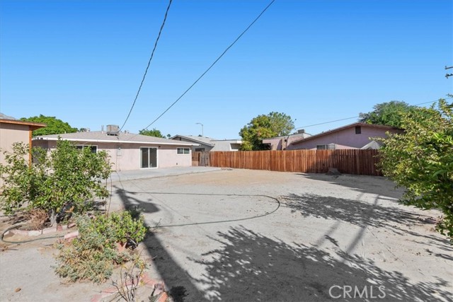 32768 Navajo Trail, Cathedral City CA: https://media.crmls.org/medias/4d4f4ce1-0e55-4a16-b3d7-458c306f0aef.jpg