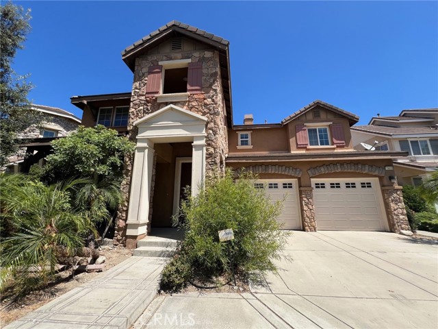 15688 Portenza Drive, Fontana CA: https://media.crmls.org/medias/4d510307-abc8-4a27-ab7e-aeb0a1739807.jpg