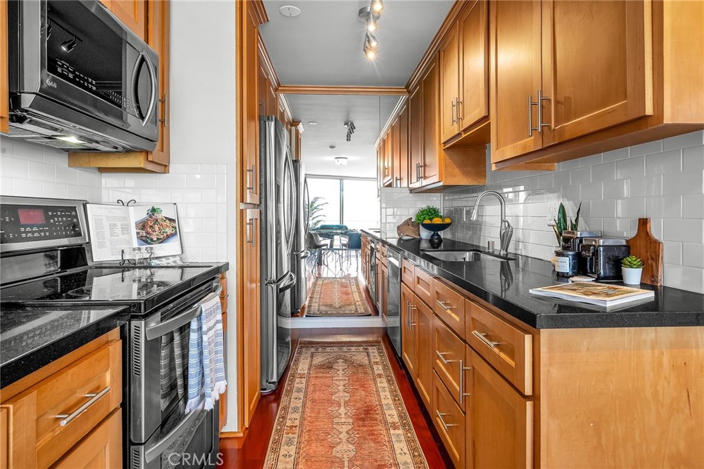 MLS #SB25231397 image #10