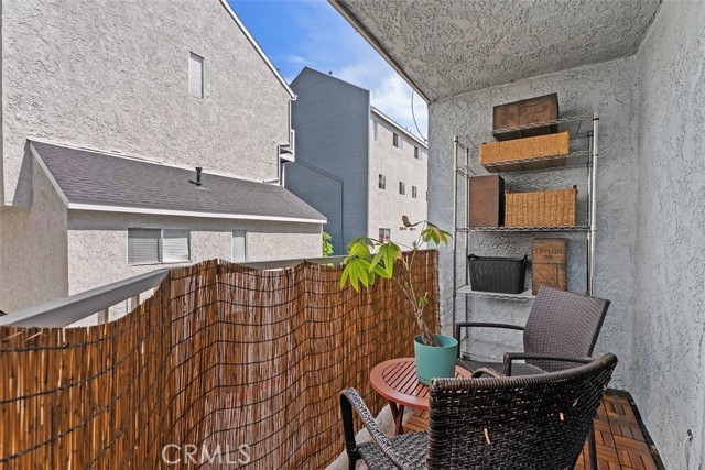 Detail Gallery Image 16 of 42 For 1100 Euclid Ave #108,  Long Beach,  CA 90804 - 2 Beds | 2 Baths