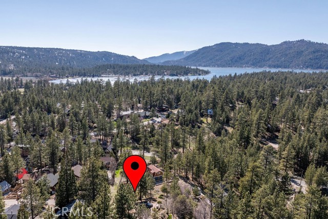 Detail Gallery Image 19 of 21 For 393 Arroyo Dr, Big Bear Lake,  CA 92315 - – Beds | – Baths