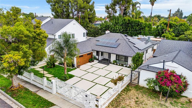 Image 14 of 18 For 4912 Alonzo Avenue