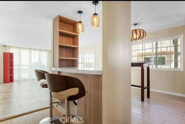 1127 10th Street, Santa Monica CA: https://media.crmls.org/medias/4d524319-17ba-4502-9c99-fb58db198b1c.jpg