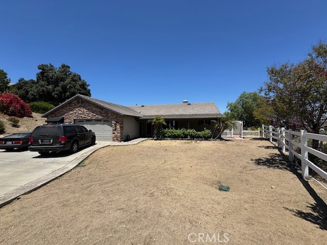 21650 Skyhill Place, Perris CA: https://media.crmls.org/medias/4d5257ec-d65c-4fc6-be44-8fefeba87231.jpg