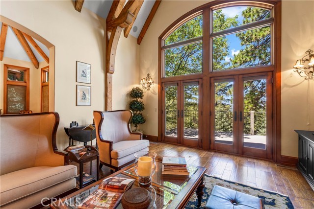 28964 Quail Run Court, Lake Arrowhead CA: https://media.crmls.org/medias/4d527bb7-d7fa-46de-b394-32f0f2e07259.jpg