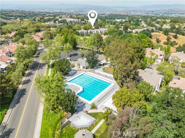 Detail Gallery Image 46 of 53 For 24526 Windsor Dr a,  Valencia,  CA 91355 - 3 Beds | 2/1 Baths