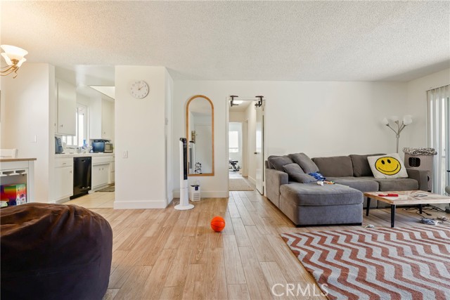 Detail Gallery Image 27 of 44 For 1925 Gates, Redondo Beach,  CA 90278 - – Beds | – Baths