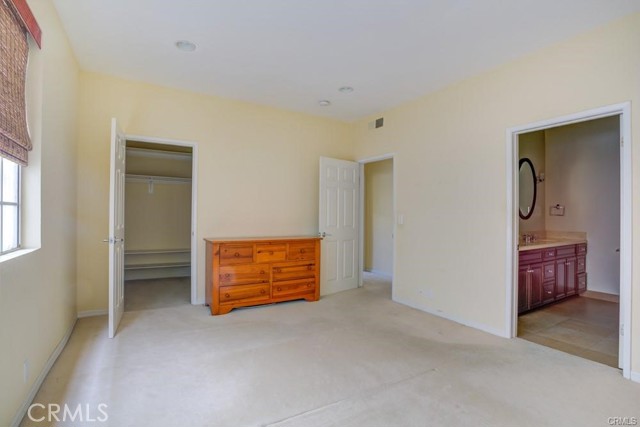 Detail Gallery Image 22 of 35 For 1601 Hilts Ave #3,  Los Angeles,  CA 90024 - 2 Beds | 2/1 Baths