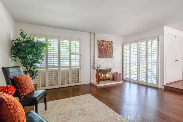 Detail Gallery Image 4 of 53 For 11473 Miscou Way, Cypress,  CA 90630 - 3 Beds | 2/1 Baths