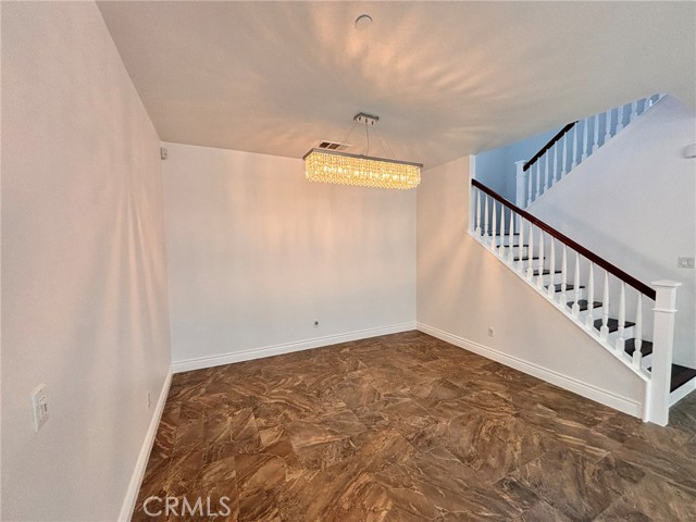 Detail Gallery Image 8 of 25 For 28577 Las Canastas Dr, Valencia,  CA 91354 - 4 Beds | 3 Baths