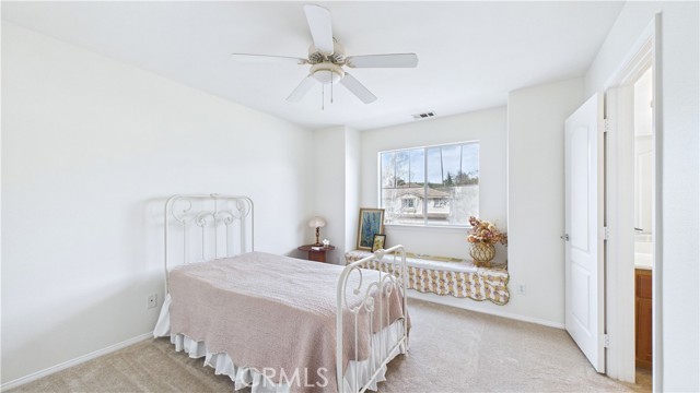 Detail Gallery Image 24 of 61 For 27824 Pine Crest, Castaic,  CA 91384 - 5 Beds | 4 Baths