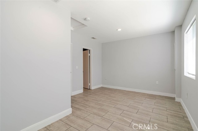 Detail Gallery Image 32 of 39 For 731 & 733 N. Alexander St, San Fernando,  CA 91340 - 5 Beds | 3 Baths