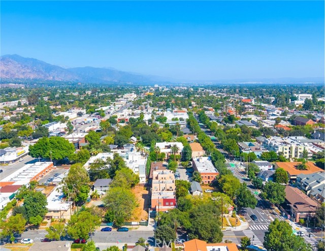 148 North Mar Vista Avenue photo 42