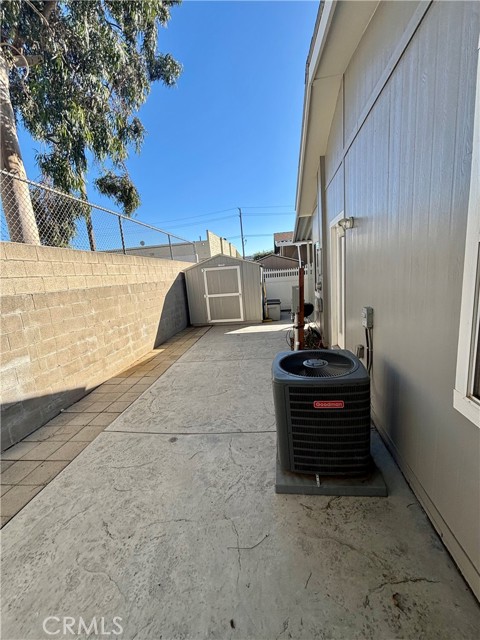 Detail Gallery Image 38 of 41 For 2139 E 4th #90,  Ontario,  CA 91764 - 3 Beds | 2 Baths