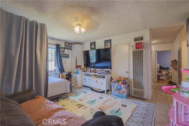 Detail Gallery Image 12 of 25 For 11126 Van Buren Ave, Los Angeles,  CA 90044 - 3 Beds | 2 Baths