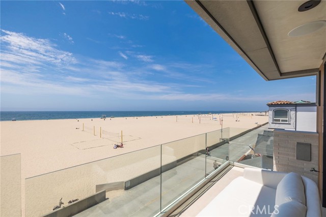 Detail Gallery Image 7 of 75 For 12 the Strand, Hermosa Beach,  CA 90254 - 4 Beds | 5 Baths