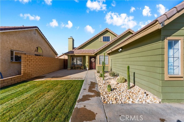 Detail Gallery Image 6 of 50 For 36843 Hillcrest, Palmdale,  CA 93552 - 3 Beds | 2 Baths