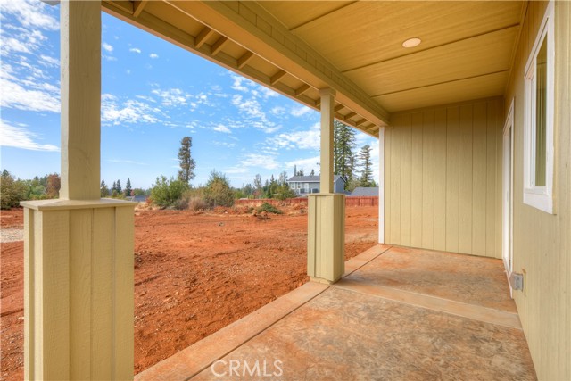 Detail Gallery Image 6 of 35 For 1906 Moll Rd, Paradise,  CA 95969 - 2 Beds | 2 Baths