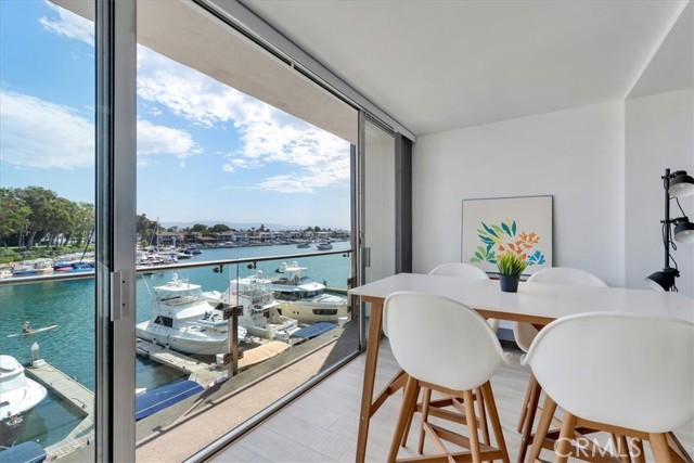 4d5b9df8 5f94 4519 Ad83 0e16823daa2e