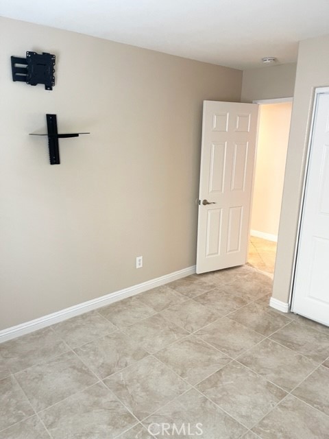 Detail Gallery Image 25 of 63 For 5220 Holstein Way, Jurupa Valley,  CA 92509 - 3 Beds | 2 Baths